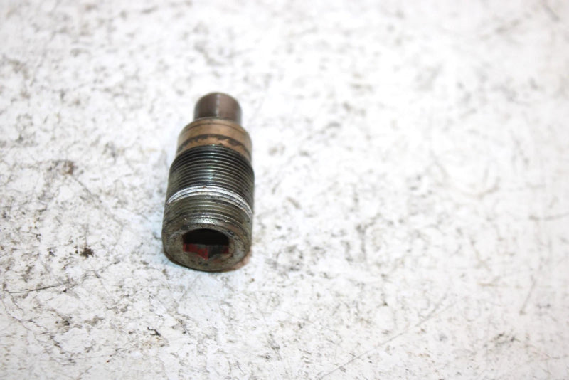 1987 Honda Fourtrax 350 A Oem Upper Knuckle Pivot 90111-HA7-670 AH39