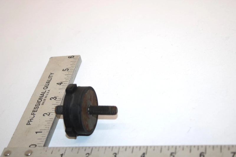 11 Polaris 550 Iq Shift Oem Rubber Isolator 3021717 SP88