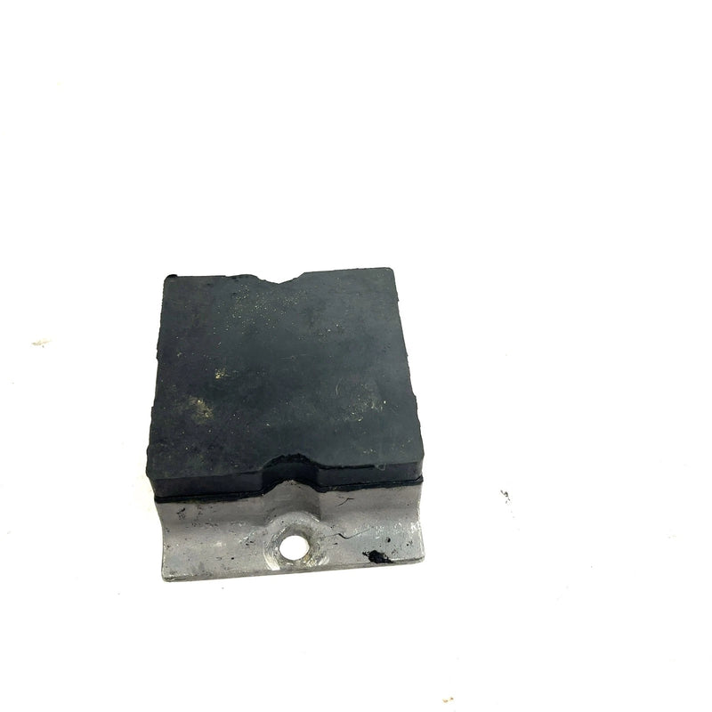 01 Yamaha WaveRunner XLT1200 OEM Front Lower Engine Mount 66V-44532-00-94 JY27