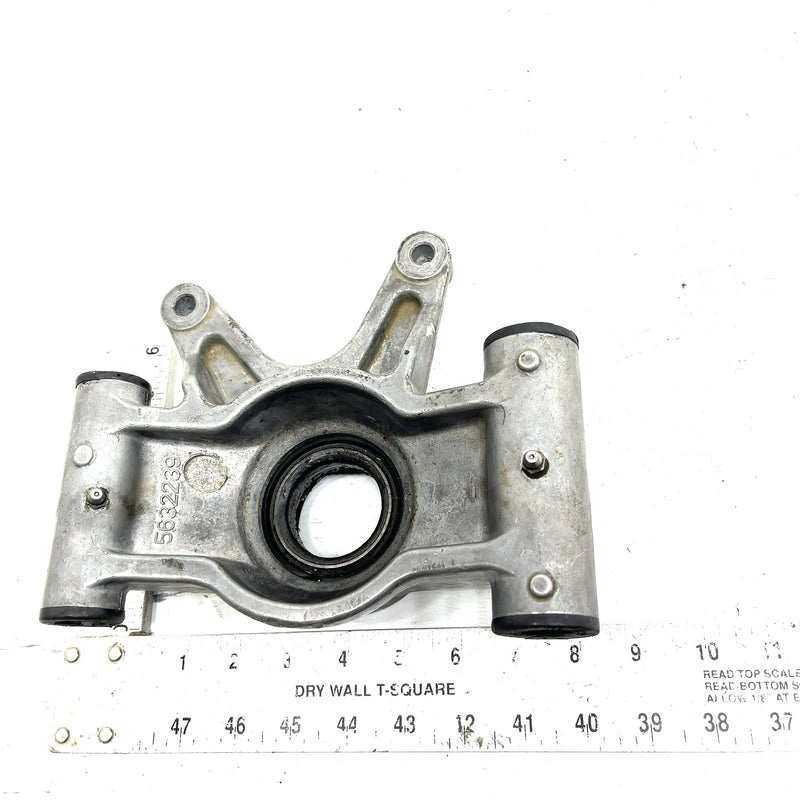 null Polaris Sportsman 550 OEM Right Rear Bearing Carrier 5143608 AP238