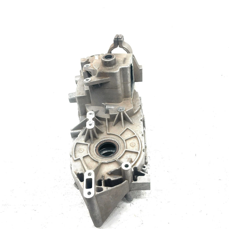 2002 Polaris Sportsman 400 OEM Transmission Case W/Cover 3233776 AP223