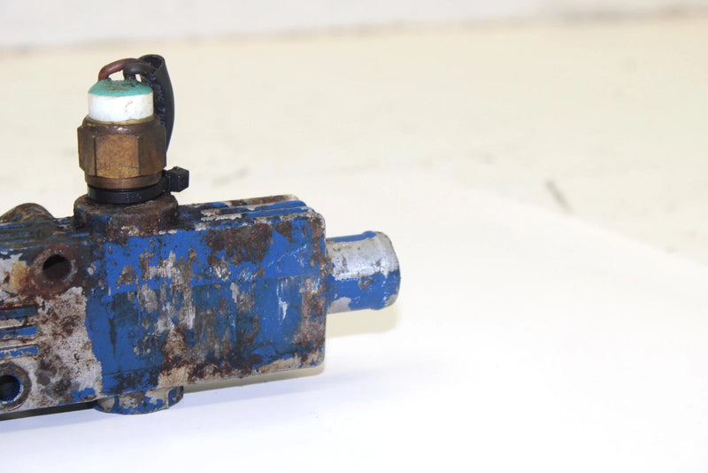 1993 Polaris Sl 650 Oem Water Manifold Outlet 3240195 JP14