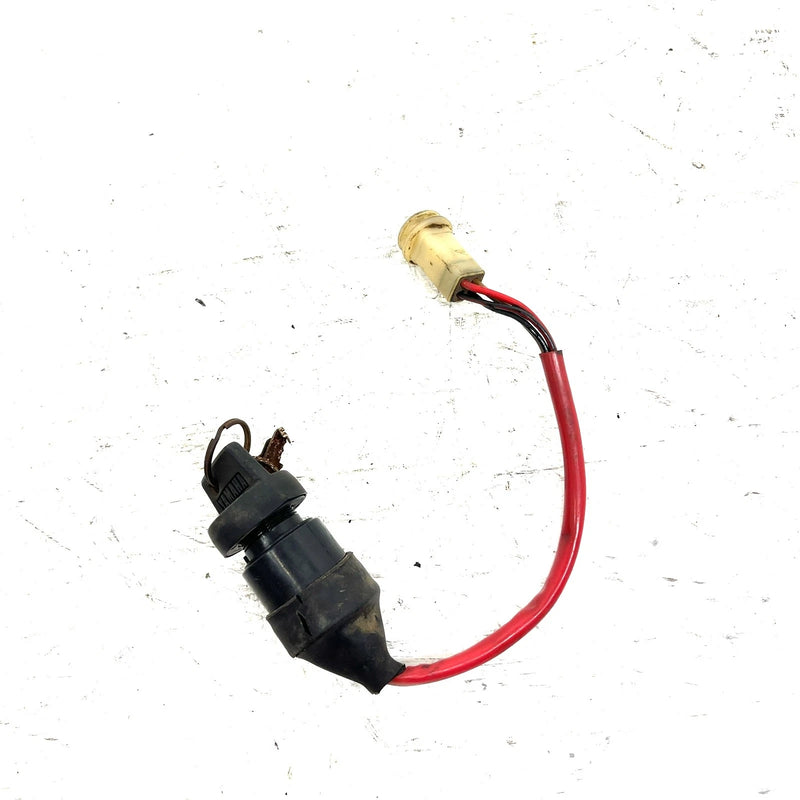1988 Yamaha Moto 4 OEM Ignition Key Switch 1UY-82510-09-00 AY57