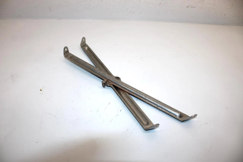 01 Polaris Sks 700 Oem Hood Brace 5242945 5242946 B628