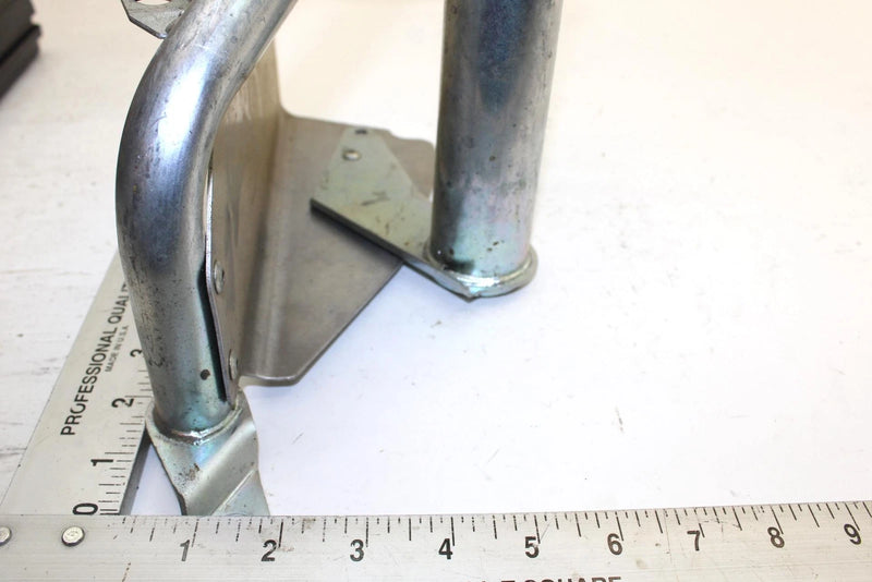 2007 Yamaha Phazer Oem Right Foot Rest Foot Well 8GJ-21970-00-00 SY97