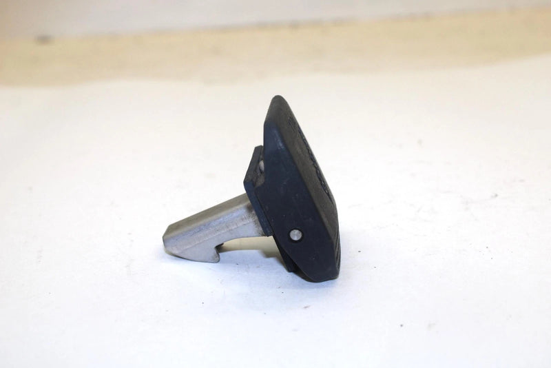 1996 Arctic Cat Monte Carlo 770 Oem Hatch Cover Latch 0673-882 JA2