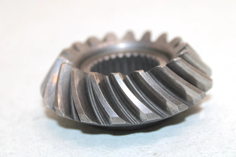 91 Yamaha  Big Bear  4wd Oem Middle Drive Pinion 18T 1YW-17522-00-00 AY43