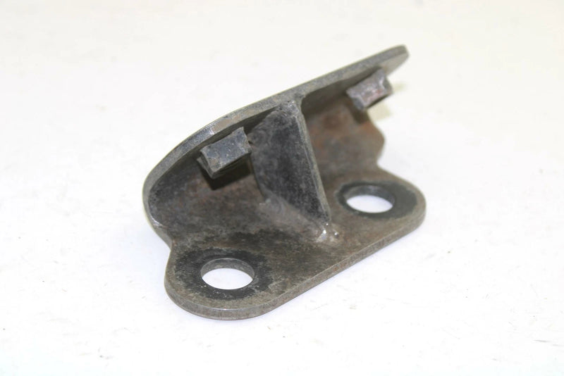 Yamaha OEM Rear Lower Engine Motor Mount 8k4-21427-00-00 SY46