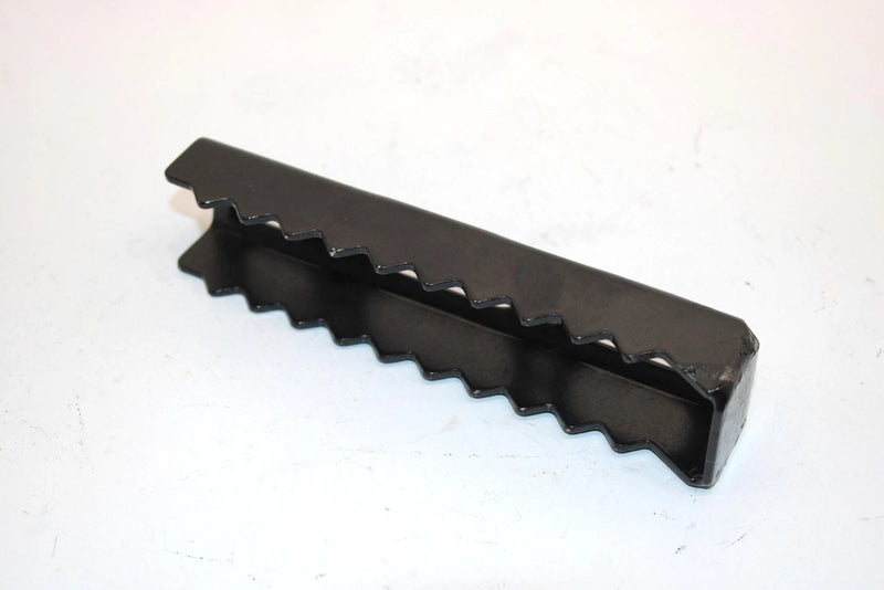 03 Bombardier Quest 650 Oem Footrest 705000631 Q3511