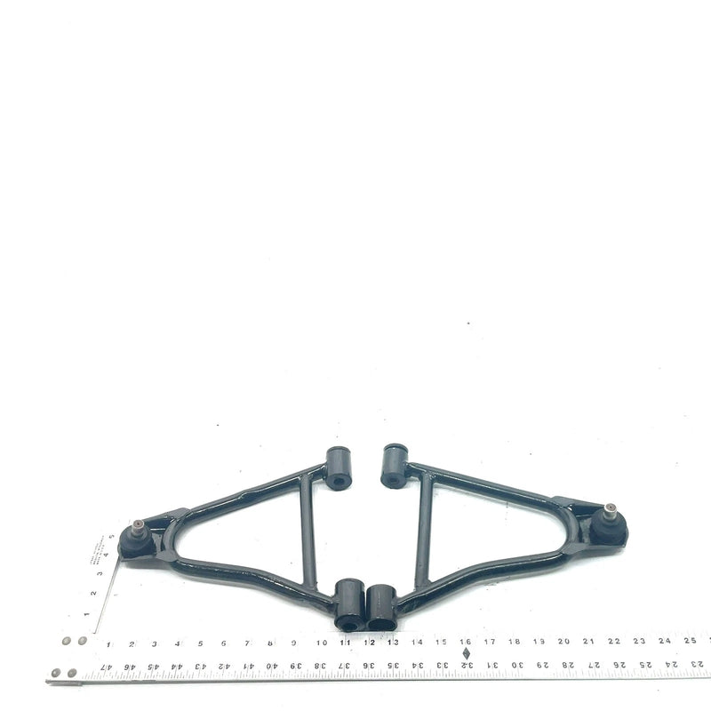 96 Yamaha Kodiak 400 4x4 OEM Front Lower A Arm Set  2HR-23580-01-00 AY64