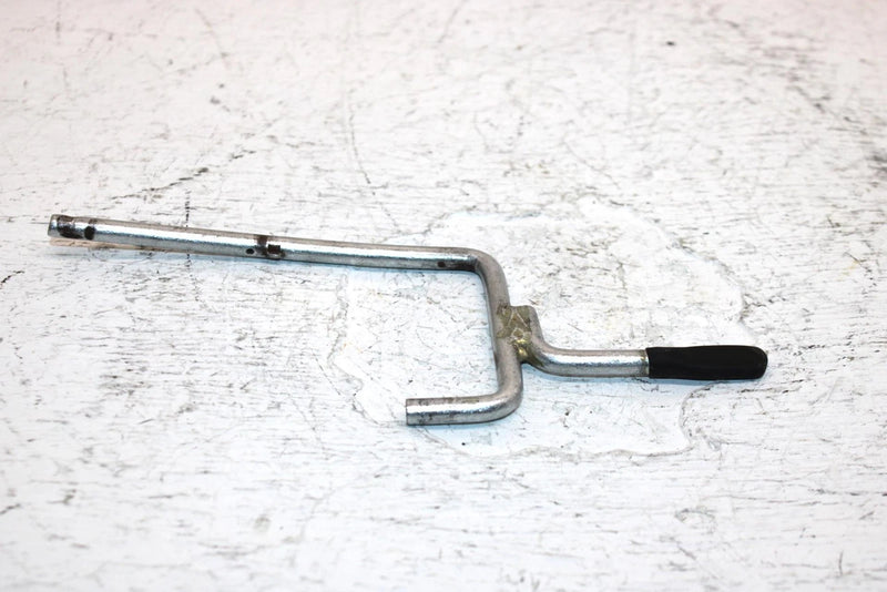 1985 Honda Atc 110 Oem Seat Lock Lever 50221-943-010 AH68