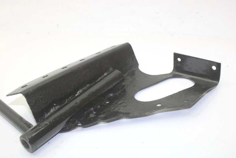 92 Polaris 650 RXL OEM Right Foot Well Lower Bracket 2200348 SP120 