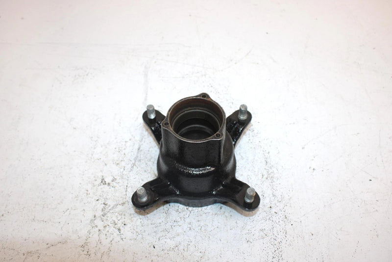 1998 Polaris Magnum 425 4x4 Oem Front Hub 1520243 AP161