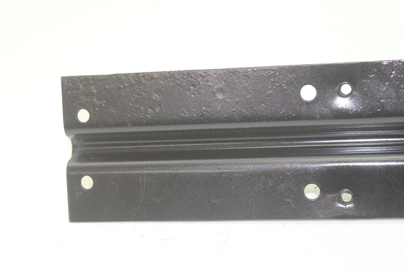 96 Yamaha Vmax 500 XT Pro Action OEM Gas Tank Bracket 8CM-21910-10-00 SY43