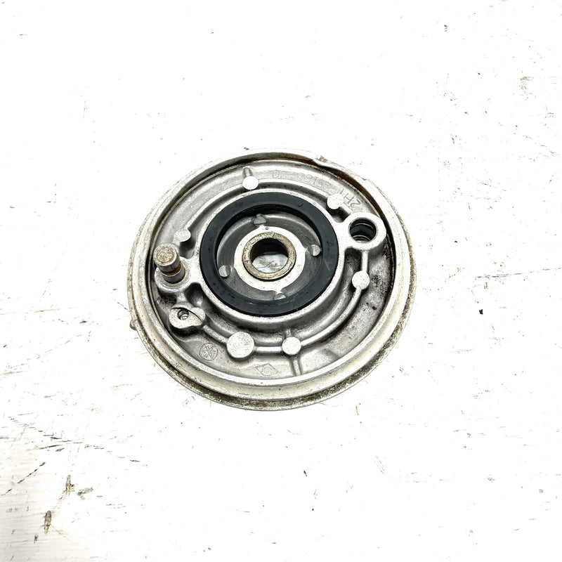 1988 Yamaha Moto 4 OEM Front Right Backing Plate 2HT-25169-00-00 AY57