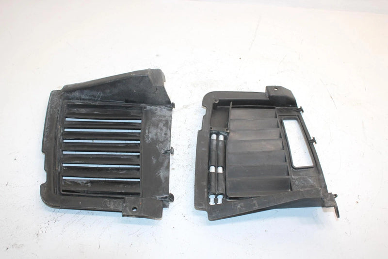 84 Yamaha Phazer Se Oem Side Louver Set 8X9-77131-00-00 8X9-77132-00-00 SY9