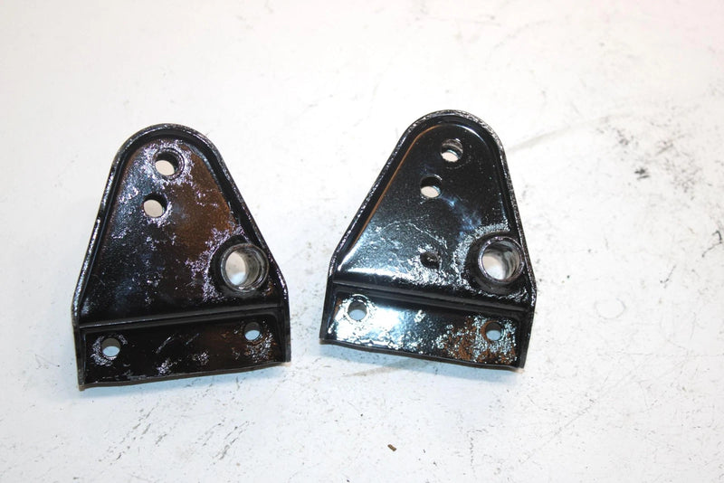 94 Arctic Cat Ext 580 Efi Oem Mount Bracket Pair 0704-190 0704-191 SA27