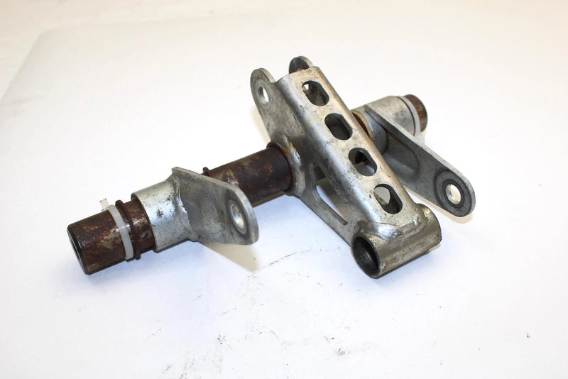 2008 Yamaha Fx Nytro Rtx Oem Rear Shock Pivot Bracket 8GL-47349-00-00 SY94