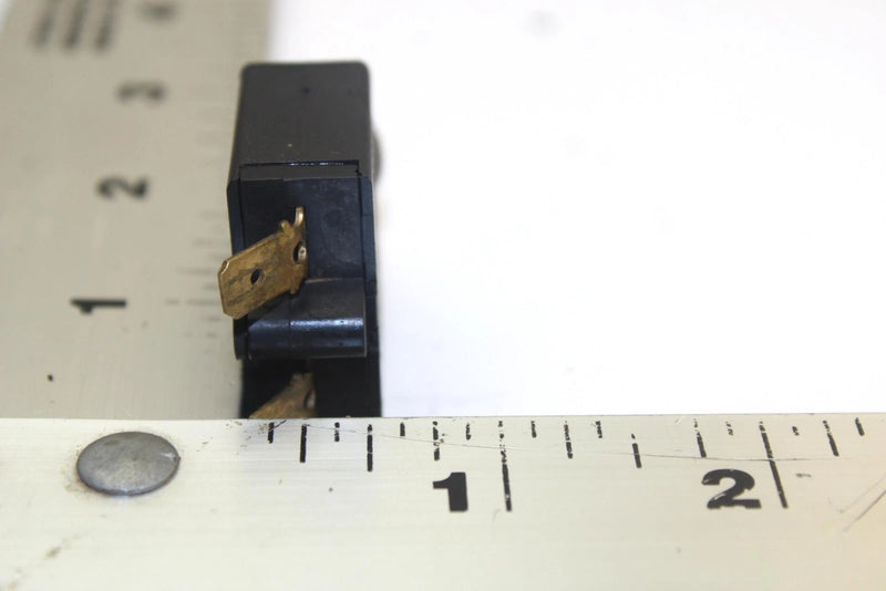 Polaris Oem Circuit Breaker 15A 2434011 Q618