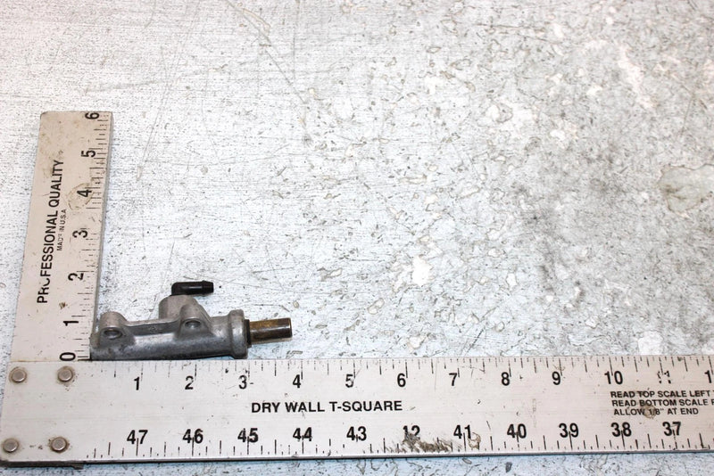 2001 Polaris Trail Boss Oem Rear Brake Master Cylinder 1910311 1910791 AP165
