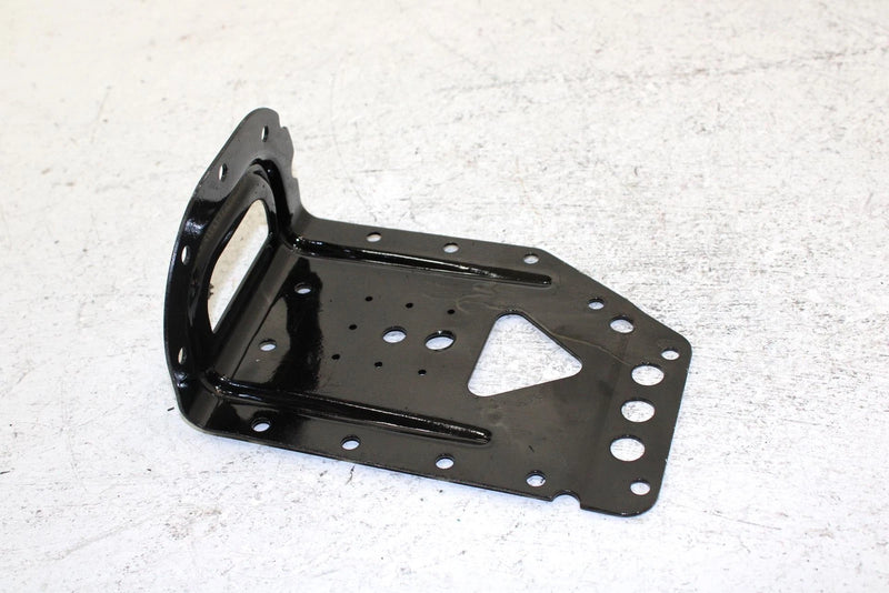 1999 Polaris 500 Xc Oem Rear Suspension Bracket Pair  5242612-067 SP37