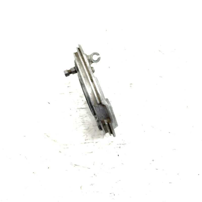 1988 Yamaha Moto 4 OEM Front Right Backing Plate 2HT-25169-00-00 AY57