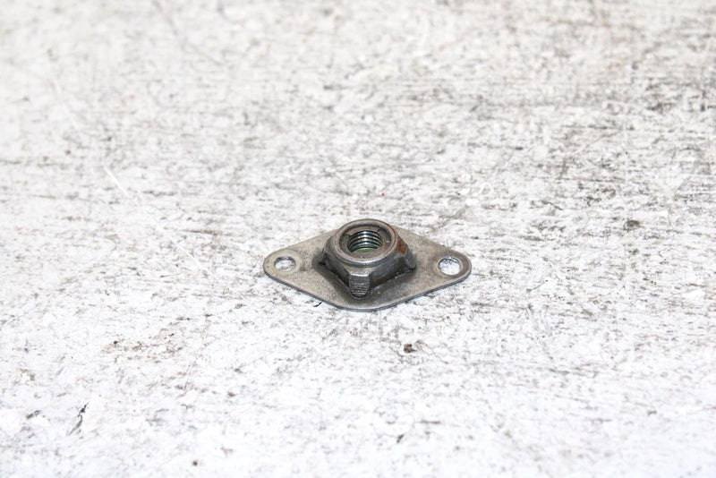 1999 Yamaha Vmax 600 Sx Oem Chain Housing Bracket Set Of 3 8CR-21939-01-00 SY5