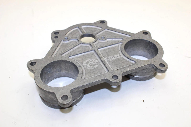 1996 Ski-doo Formula Z 583 Oem Oil Pump Mounting Flange 420910320 Q3113