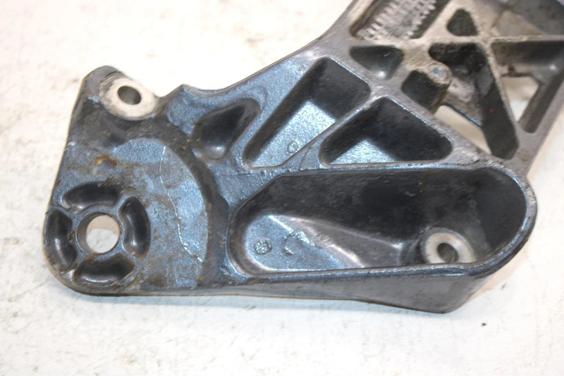 97 Yamaha 1100 TripleWaveventureOemFront Engine Mount Plate 63M-21415-02-94 JY24