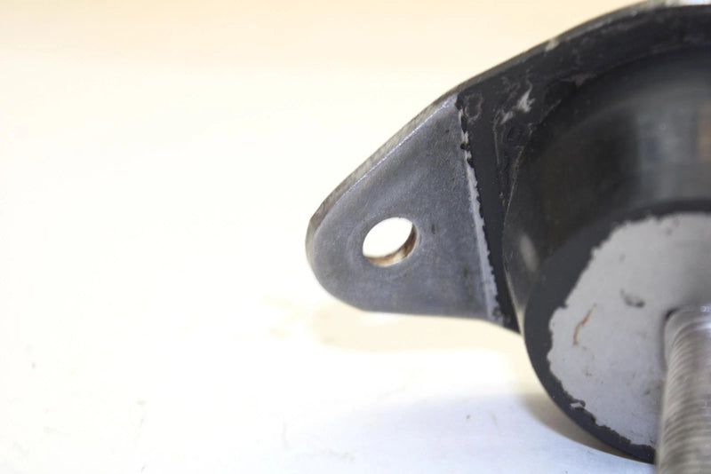 Polaris  Oem Engine Mount Damper 3110040 Q438