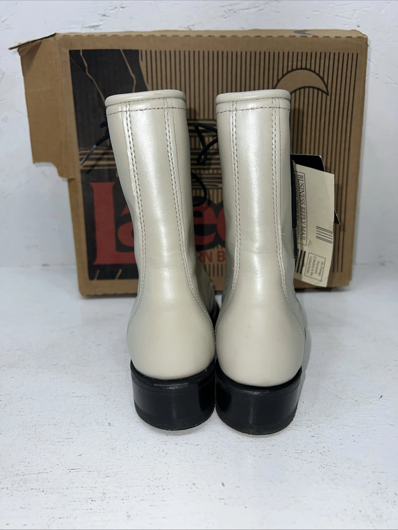 New Women’s Cream Lace Up Laredo Cowboy Boots. 121 6 M. 19-17
