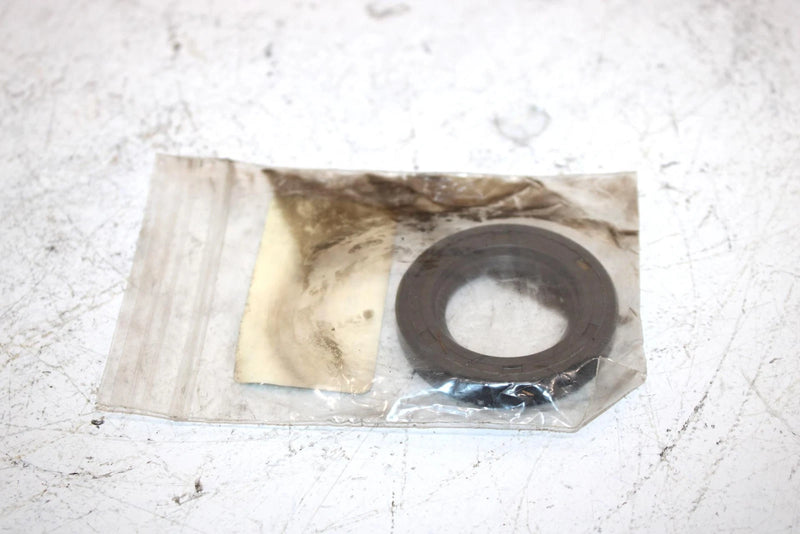 99 Arctic Cat Zr 600 Aftermarket Nos Oil Seal (Rubber) 3000-052 SAS7