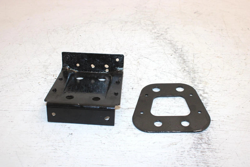 1996 Polaris 500 Oem Radius Rod Bracket Set 5211589-067 5222866-067 Q5552