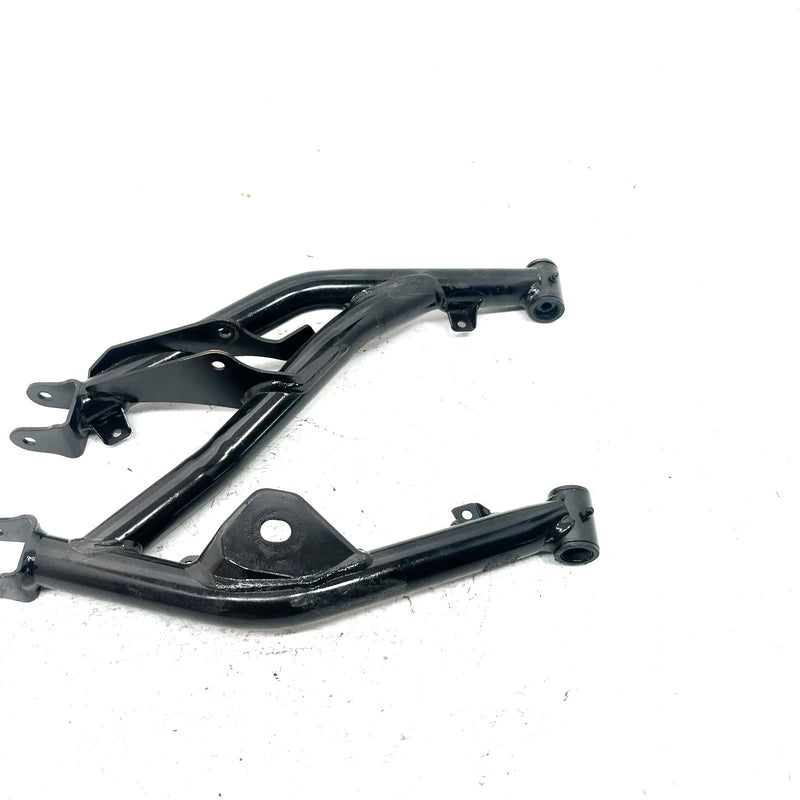 2022 Can-Am Defender HD10 OEM Rear Right Lower A Arm 706004578 XB0