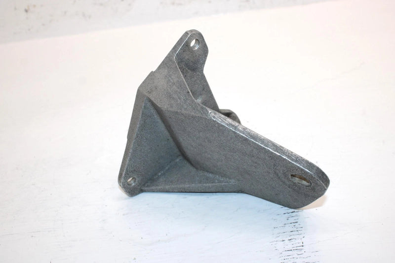 1996 Arctic Cat Zrt 600 Oem Front Left Engine Bracket 0708-039 SA37