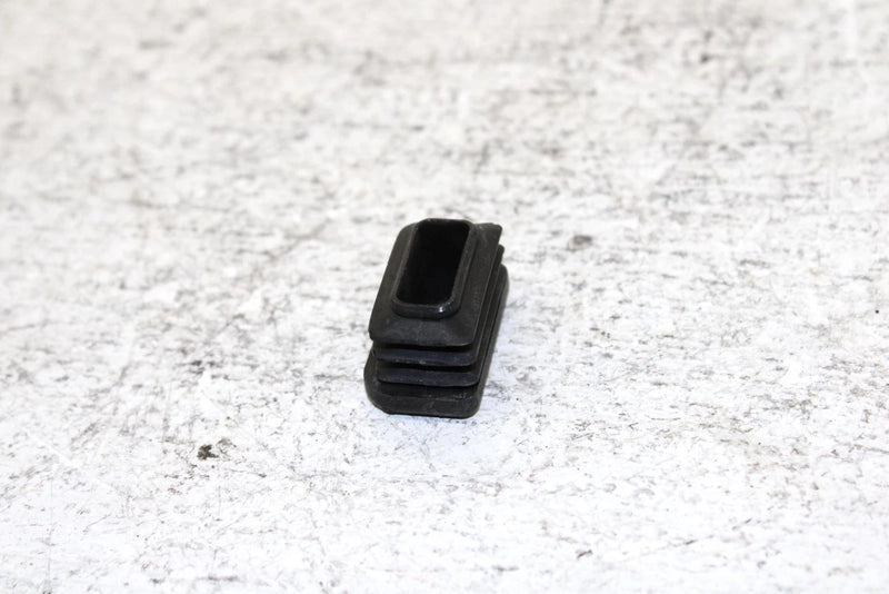 2013 Polaris 600 Rush Pro R Oem Tunnel Support Plug 5439145 SP29