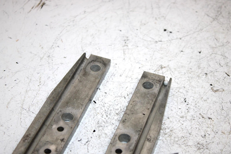 01 Arctic Cat Zr 600 Oem Skid Rail Brace Set 1604-488 1604-489 SAS10