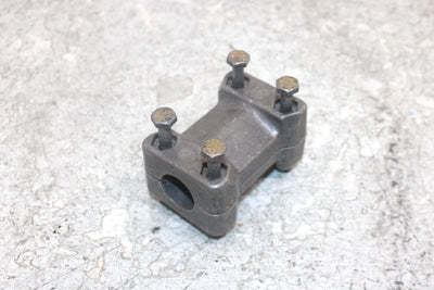 2004 Polaris Trail Boss 330 Oem Handlebar Mount W/Bolts  5631973 AP117
