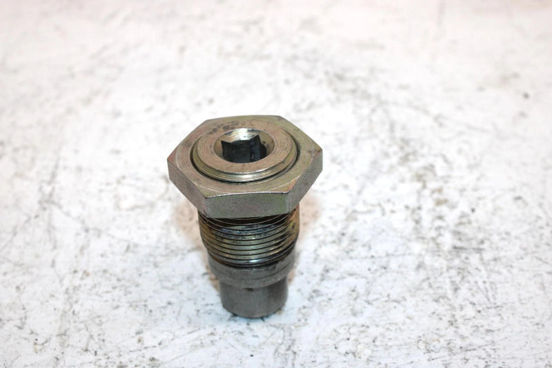 2001 Polaris Magnum 500 Oem Left Swingarm Pivot Bolt 5131864 AP157