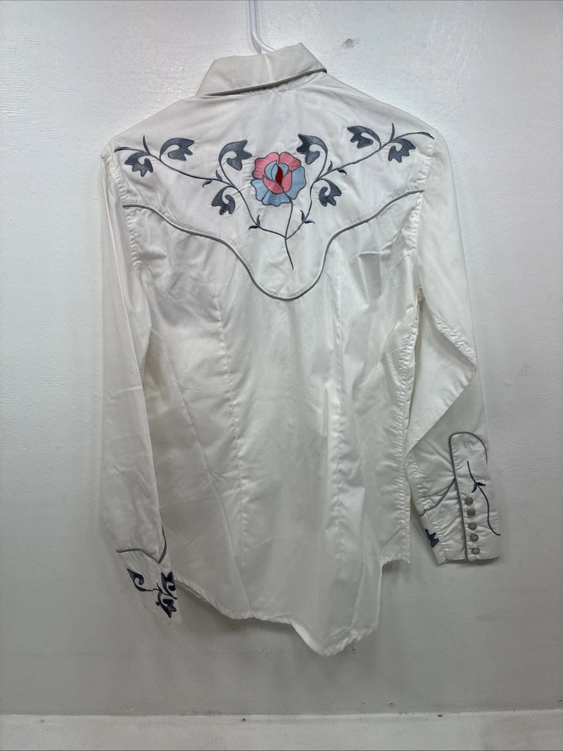New Women’s White Horse White Embroidered Long Sleeve Pearl Snap Medium MM-33