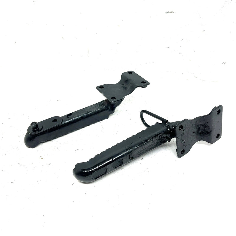 93-99 Kawasaki Bayou 400 KLF400B 4x4 OEM Foot Peg Pair 34028-1271 AK32