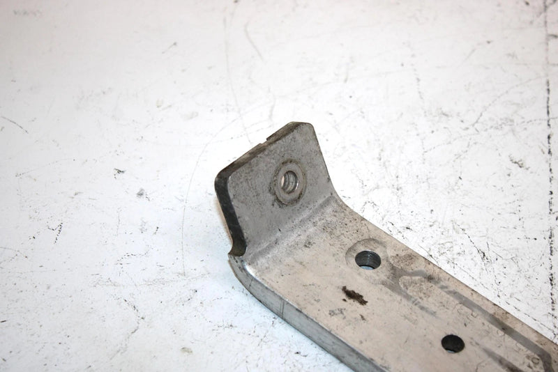 02 Polaris Xc Sp 500 Oem Left Motor Mount Plate 5245465 Q4023