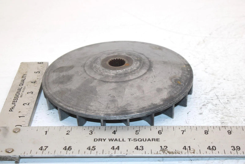 1998 Yamaha  Grizzly Oem Primary Fixed Clutch Sheave 4WV-17611-10-00 AY49