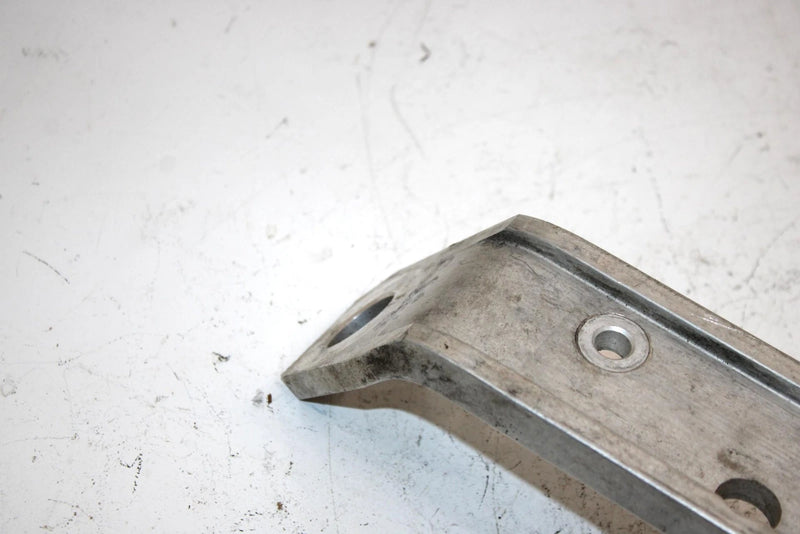 09 Polaris Rmk 700 Oem Left Engine Mount Strap 5135856 SP5