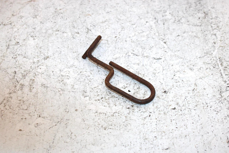 1985 Honda Trx Fourtrax 250 A Oem Rear Brake Cable Guide 52128-HA8-000 AH48