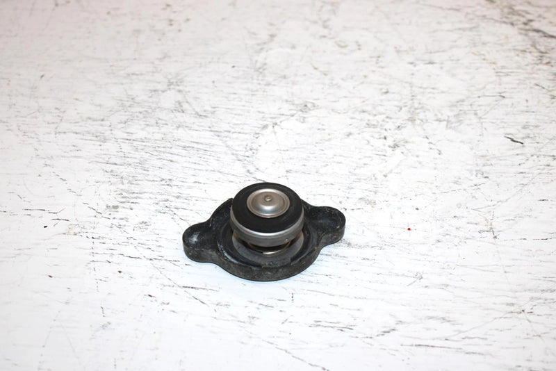 1994 Yamaha Vmax 600 Oem Coolant Tank Cap 89A-21815-00-00 SY25