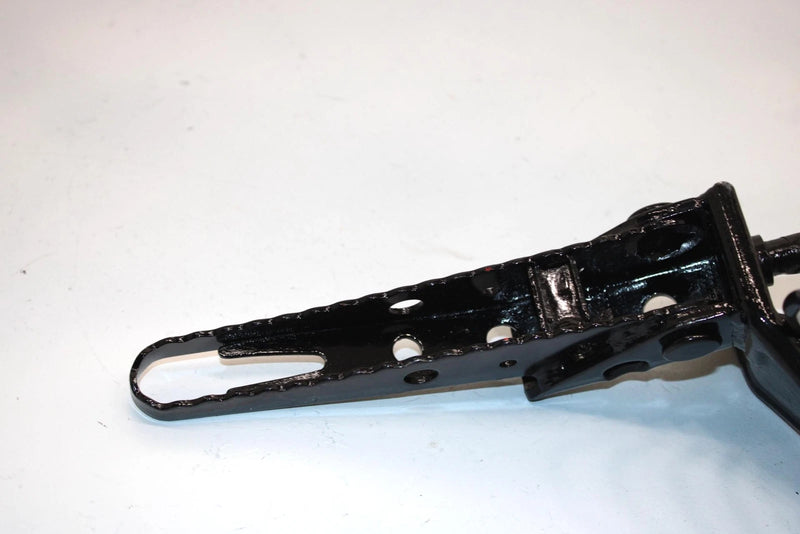 92 Suzuki Quadrunner 230 Lt230e  Oem Left Footrest 43520-35B04 43520-35B11 AS2