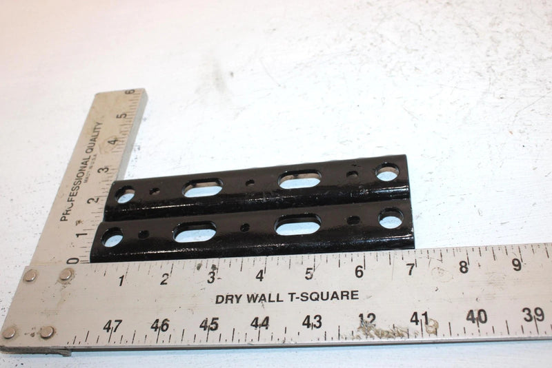 2000 Polaris Xplorer Oem Footrest Cleat Pair 5242525-067 AP177