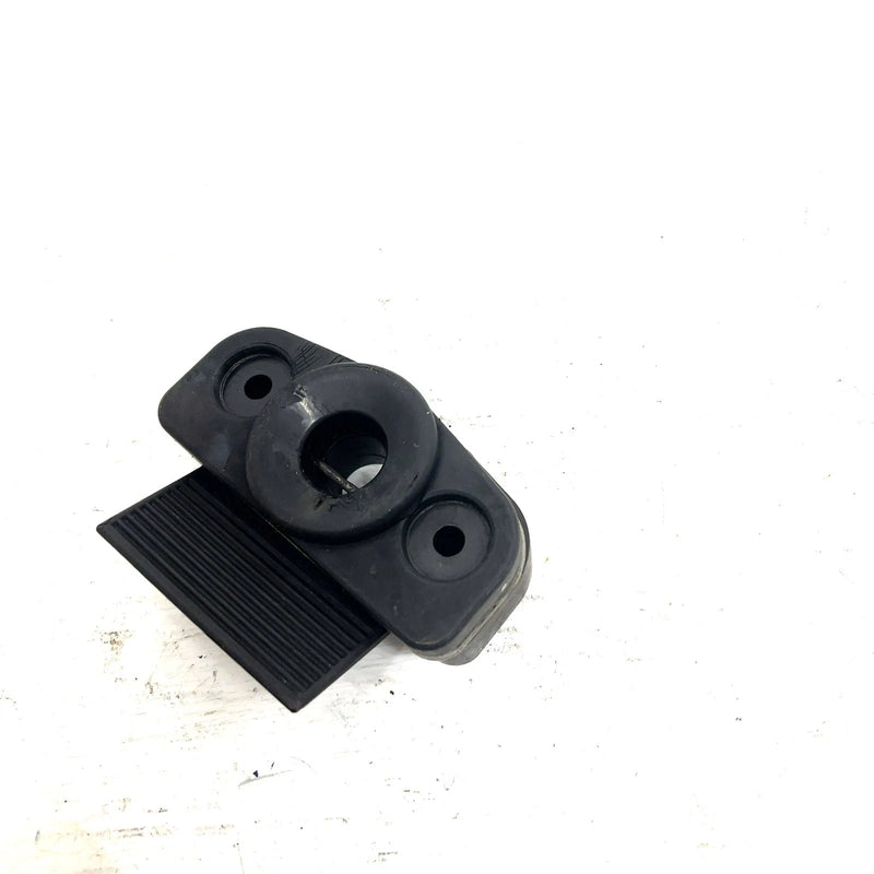 1994 Polaris SL 650 OEM Seat Latch Assembly 5431357 JP47