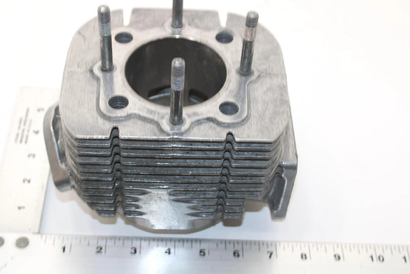 1980 Yamaha Exciter 440 Oem Right Side Cylinder Head 8A5-11321-01-00 SY58